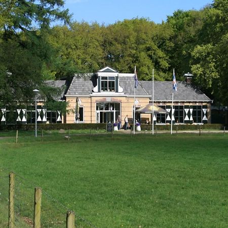 Hotel Restaurant 'De Oorsprong' Sint Nicolaasga Exteriér fotografie
