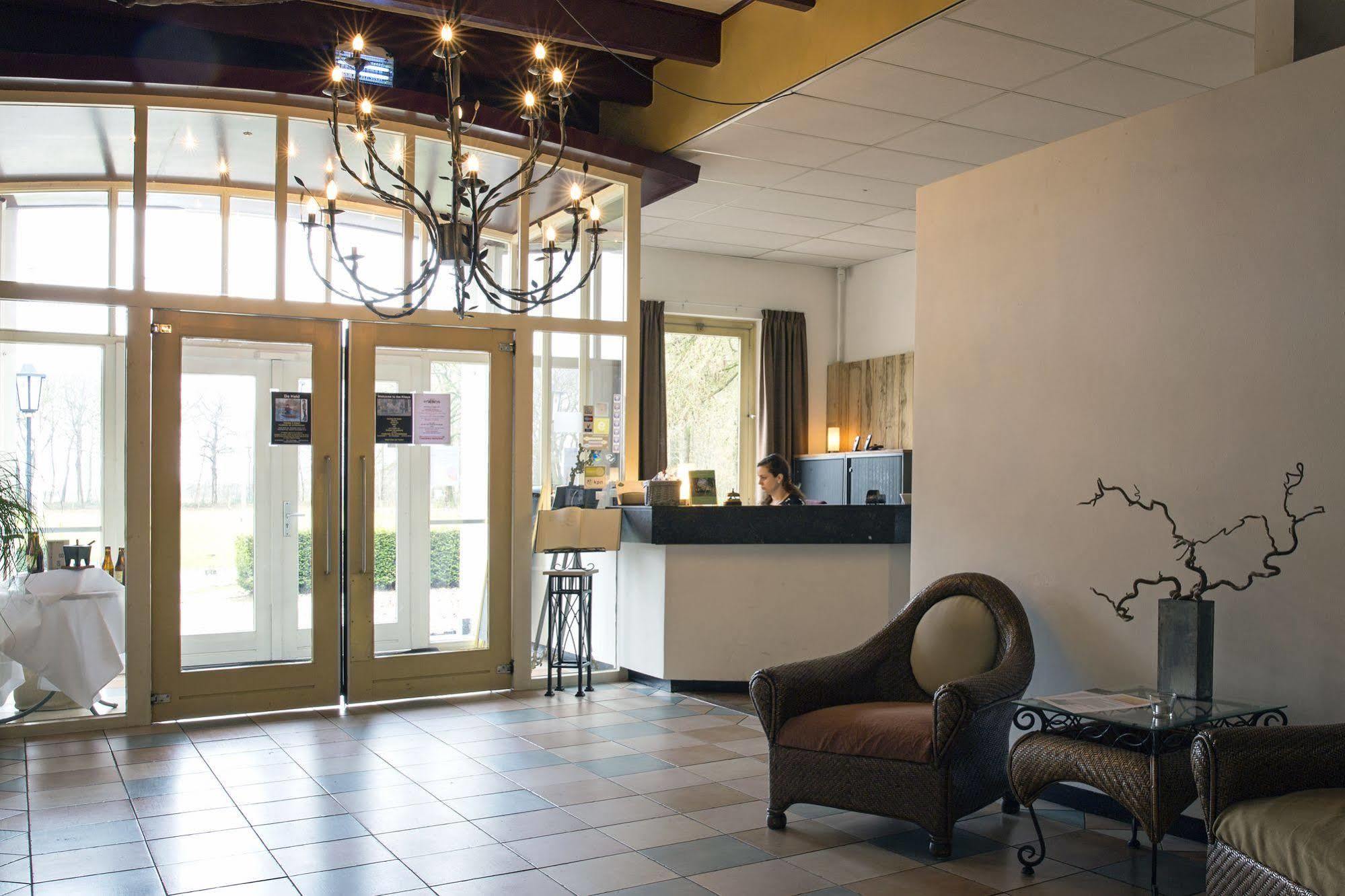 Hotel Restaurant 'De Oorsprong' Sint Nicolaasga Exteriér fotografie