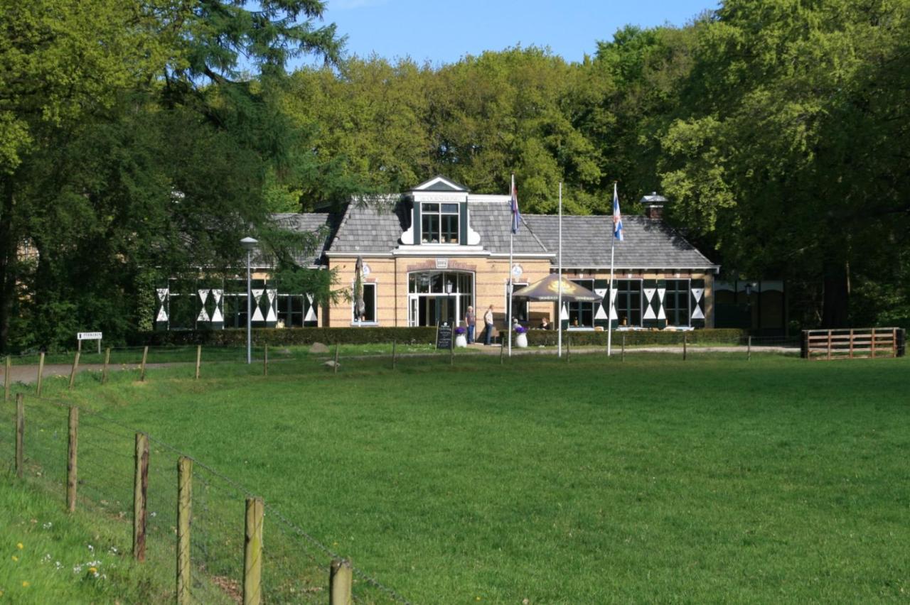 Hotel Restaurant 'De Oorsprong' Sint Nicolaasga Exteriér fotografie